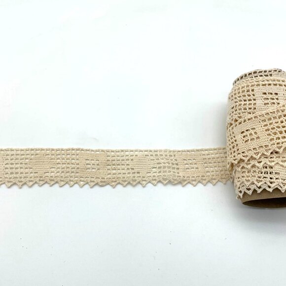 Handmade Vintage Crochet Cotton Lace Trim Choice of Three Patterns Widths - Picture 2 of 7